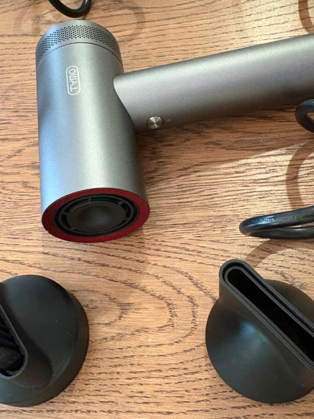TYMO Airhype w/ Attachments PLUS Diffuser (not shown) - Picture 3 of 4